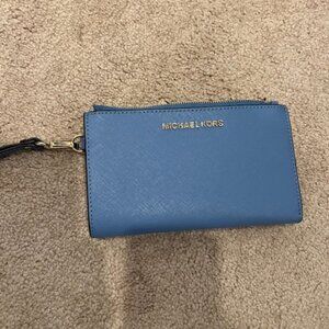 Michael Kors wallet wristlet